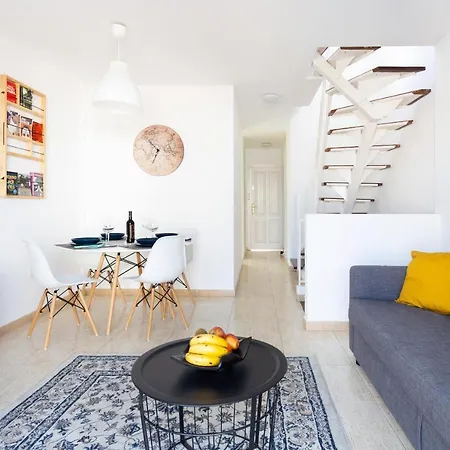 Charming Sunset Penthouse With Pool Apartment *